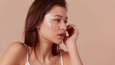 Chăm chỉ tẩy trang ngay nếu bạn không muốn da đối diện với “thảm cảnh” này