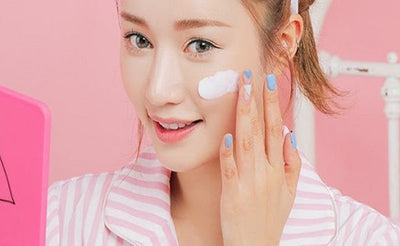 Da hỗn hợp nên dùng sữa rửa mặt nào?