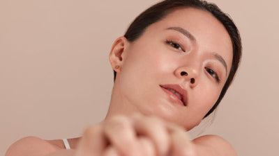 Sở hữu làn da tươi trẻ với serum làm sáng da Paula’s Choice