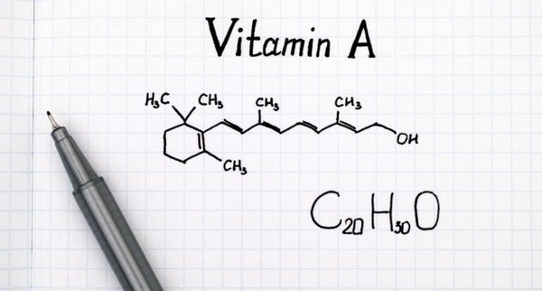 Tretinoin là dẫn xuất của vitamin A
